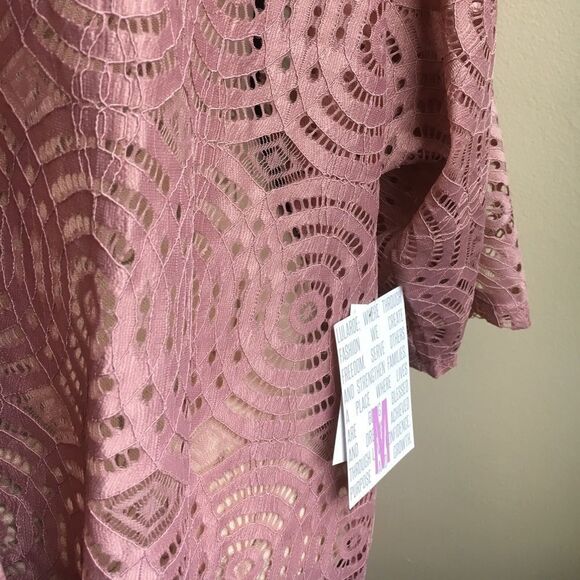 NWT Lularoe Lindsay M Powder Pink Kimono Style - Picture 3 of 3